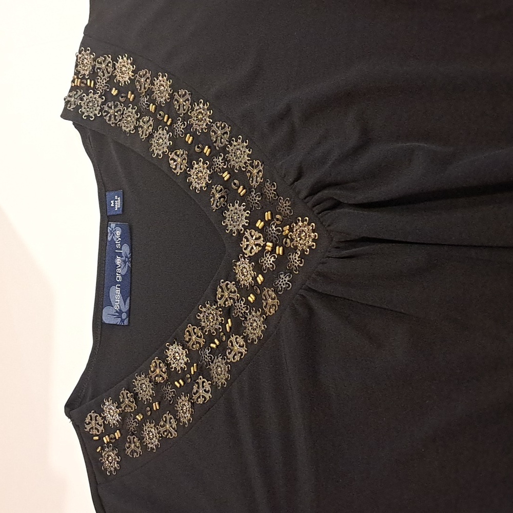 SUSAN GRAVER Style size medium black three quarter sleeve blouse